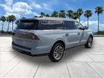2025 Navigator L Thumbnail 7