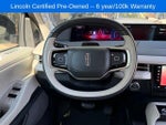 2025 Navigator L Thumbnail 12
