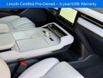 2025 Navigator L Thumbnail 16