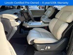 2025 Navigator L Thumbnail 19