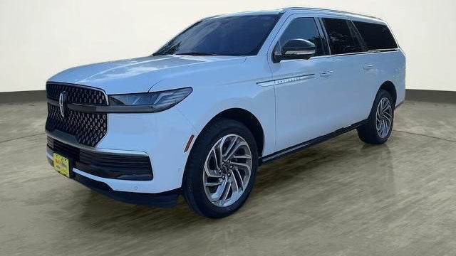 Preowned 2025 Lincoln Navigator L Reserve for Sale