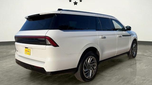 2025 Lincoln Navigator L Reserve