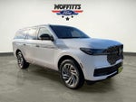 2025 Navigator L Thumbnail 7