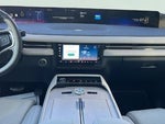 2025 Navigator L Thumbnail 10