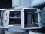 2025 Navigator L Thumbnail 13