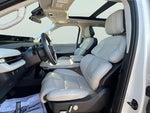 2025 Navigator L Thumbnail 14