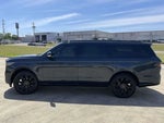 2025 Navigator L Thumbnail 6