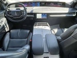 2025 Navigator L Thumbnail 11