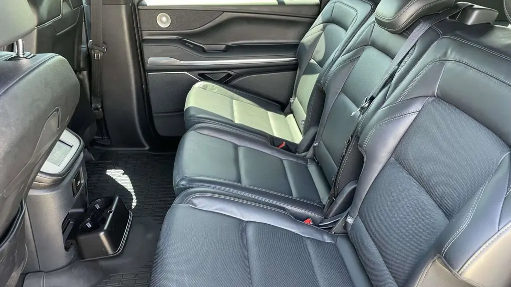 2025 Lincoln Navigator L Reserve