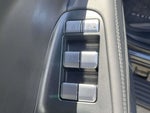 2025 Navigator L Thumbnail 16