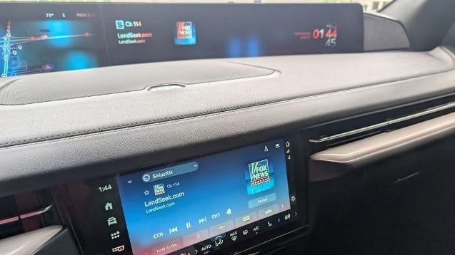 2025 Lincoln Navigator L Reserve