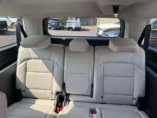 2026 Lincoln Navigator - $99,386