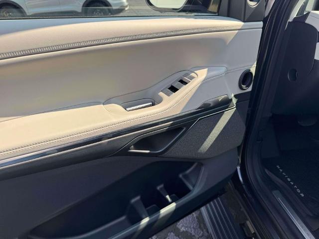 2026 Lincoln Navigator - $99,386