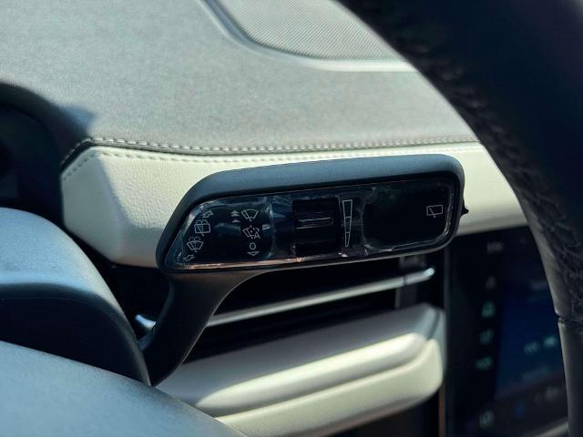 2026 Lincoln Navigator - $99,386