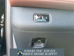 2026 Navigator L Thumbnail 22