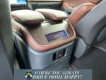 2026 Navigator L Thumbnail 26