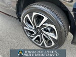 2026 Navigator L Thumbnail 30
