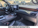 2023 Navigator L Thumbnail 26