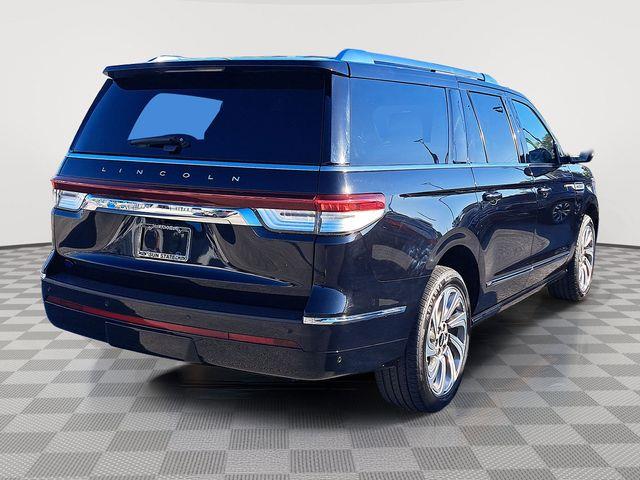 2023 Lincoln Navigator - $52,195