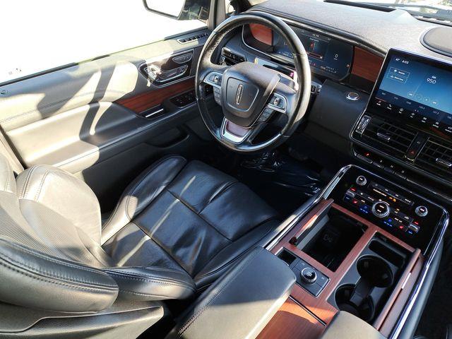 2023 Lincoln Navigator - $52,195