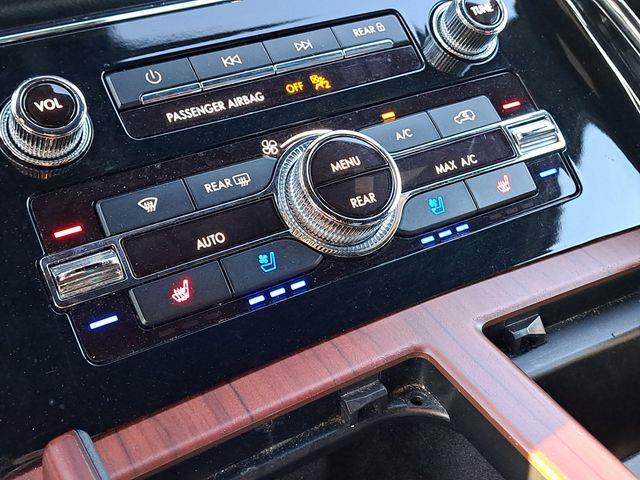 2023 Lincoln Navigator - $52,195