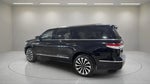 2023 Navigator L Thumbnail 15