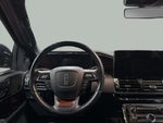 2023 Navigator L Thumbnail 20