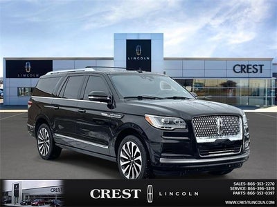 Photo of a 2023 Lincoln Navigator L 4X4 Reserve 4DR SUV for sale