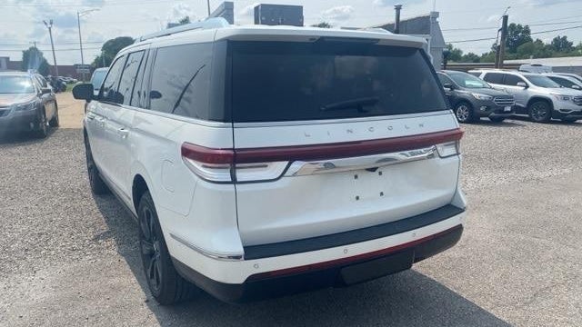 2023 Lincoln Navigator L Reserve