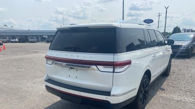 2023 Lincoln Navigator L Reserve
