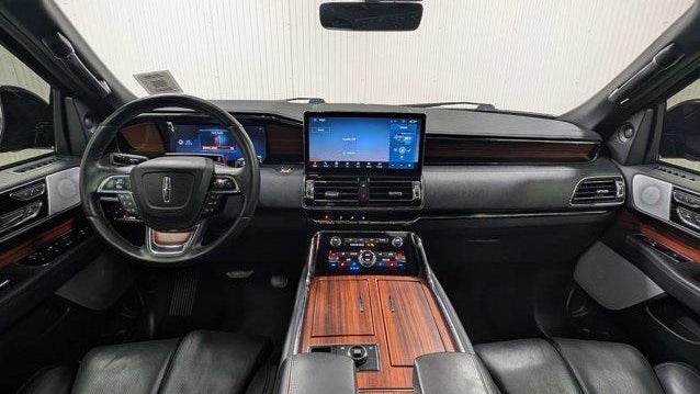 2024 Lincoln Navigator L Reserve