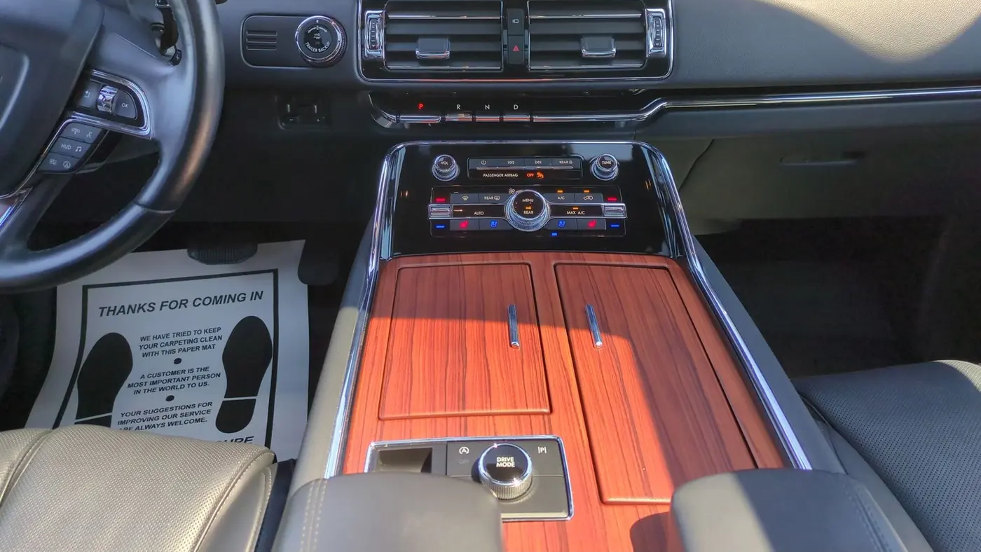 2024 Lincoln Navigator L Reserve
