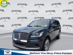 2024 Navigator L Thumbnail 1
