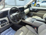 2024 Navigator L Thumbnail 13