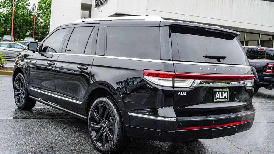 2024 Lincoln Navigator L Reserve