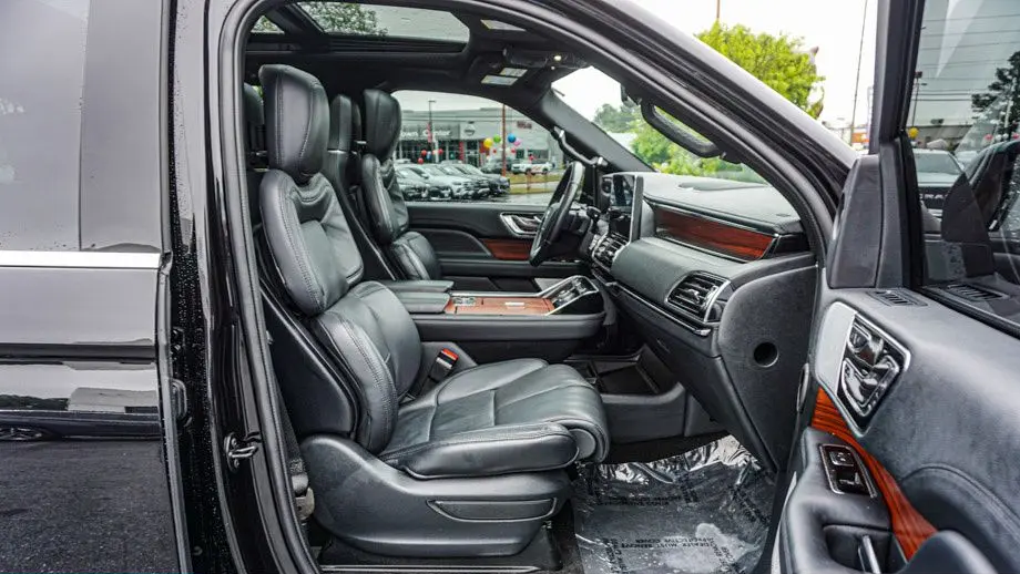 2024 Lincoln Navigator L Reserve