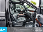 2024 Navigator L Thumbnail 25