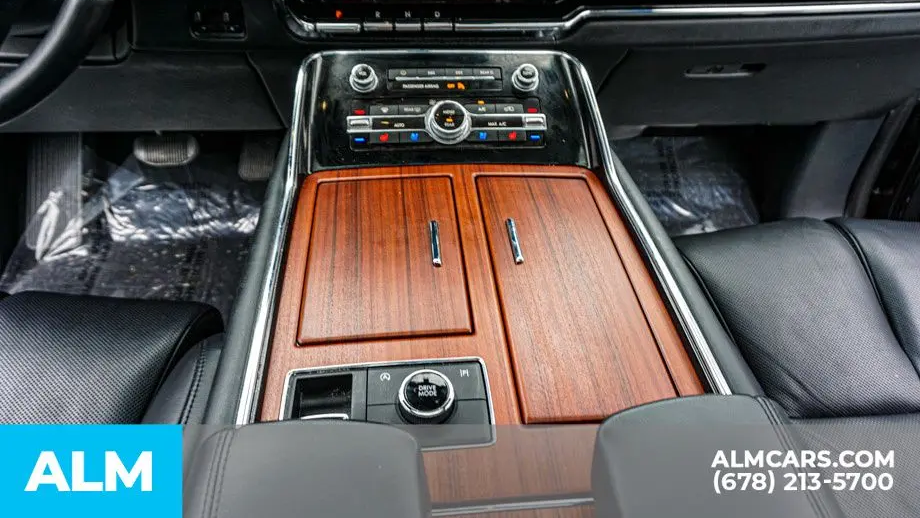 2024 Lincoln Navigator L Reserve