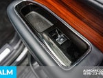 2024 Navigator L Thumbnail 61
