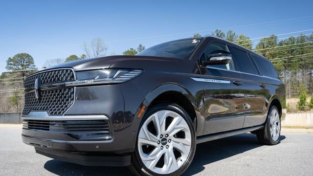 2025 Lincoln Navigator L Reserve