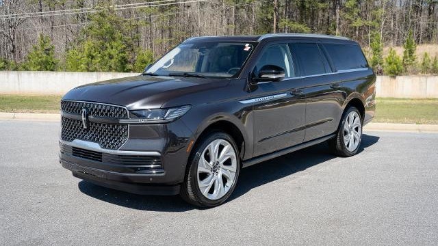 2025 Lincoln Navigator L Reserve