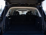 2025 Navigator L Thumbnail 18