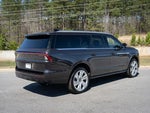 2025 Navigator L Thumbnail 20