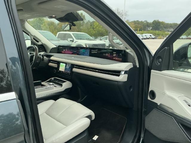 2025 Lincoln Navigator - $79,714