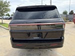 2025 Navigator L Thumbnail 7