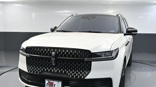 2025 Lincoln Navigator L Reserve
