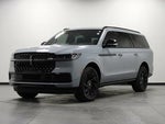 2025 Navigator L Thumbnail 7