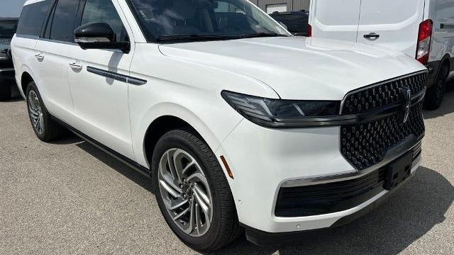 2025 Lincoln Navigator L Reserve