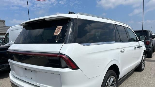 2025 Lincoln Navigator L Reserve