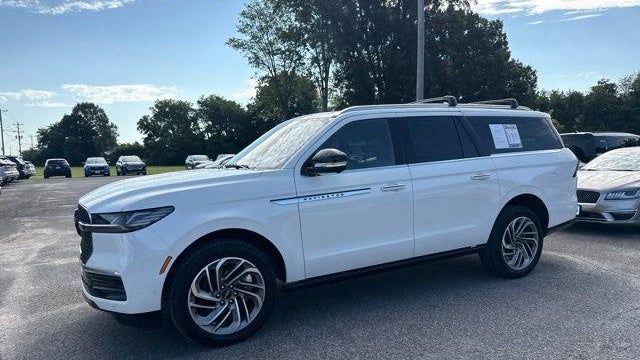 2025 Lincoln Navigator L Reserve
